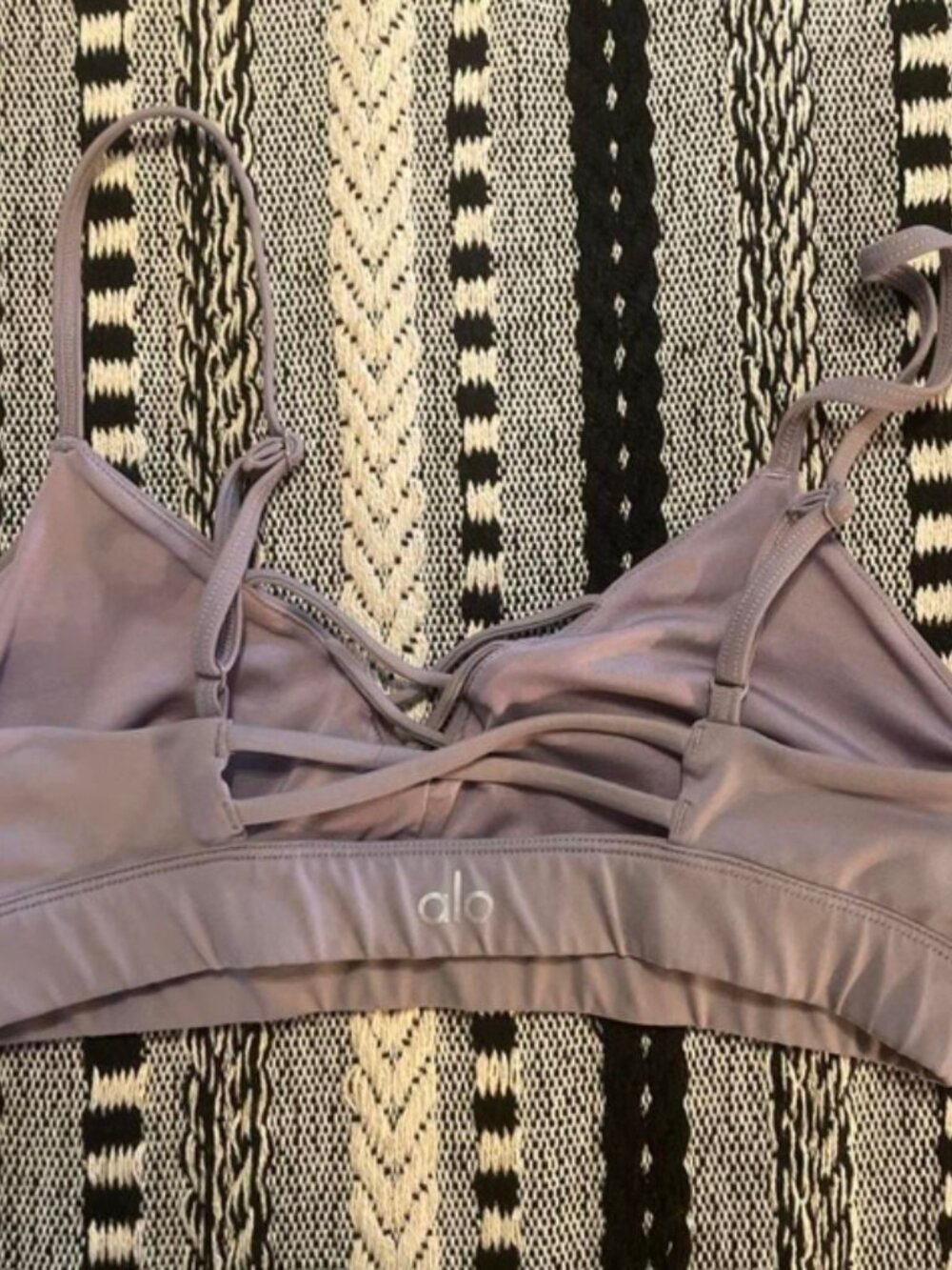 Alo bra - Picture 3 of 5